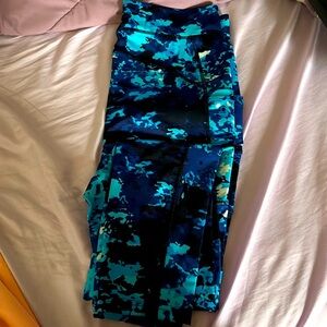 Pop Fit High Rise Patterned Leggings W/Pockets